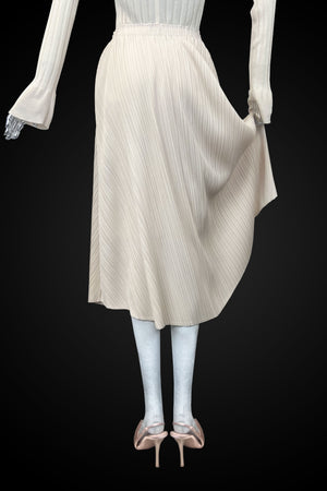 Pleated Volume Skirt